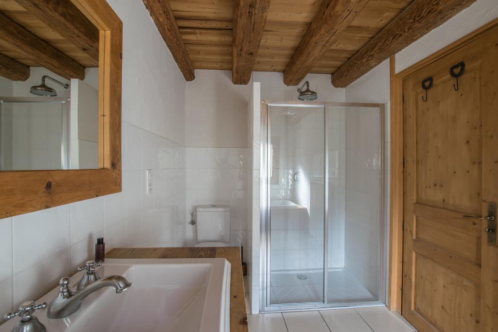 La Ferme Du Chateau Abondance Buitenkant foto